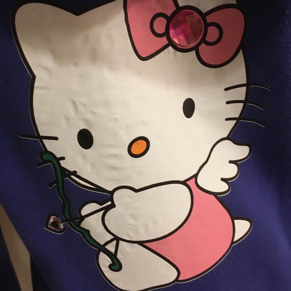 ADORABLE y2k hoodie with hello kitty and crystal details! - Picture 11 of 14